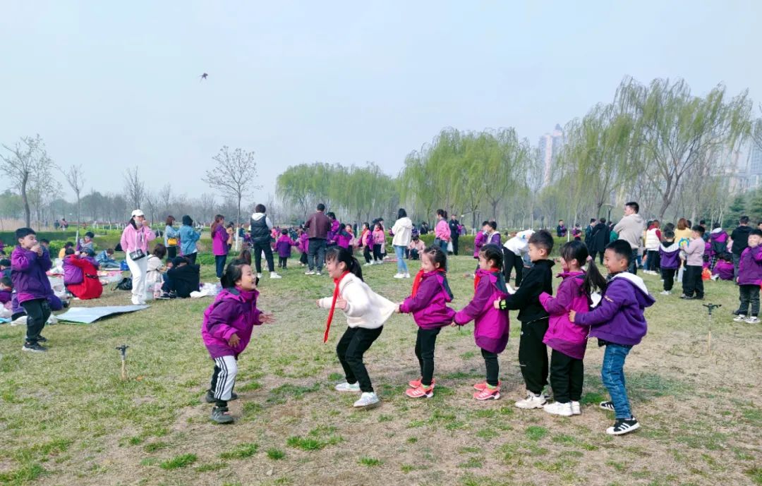 與春天相約，攜快樂同行——洛陽(yáng)東外小學(xué)部研學(xué)系列活動(dòng)（三）