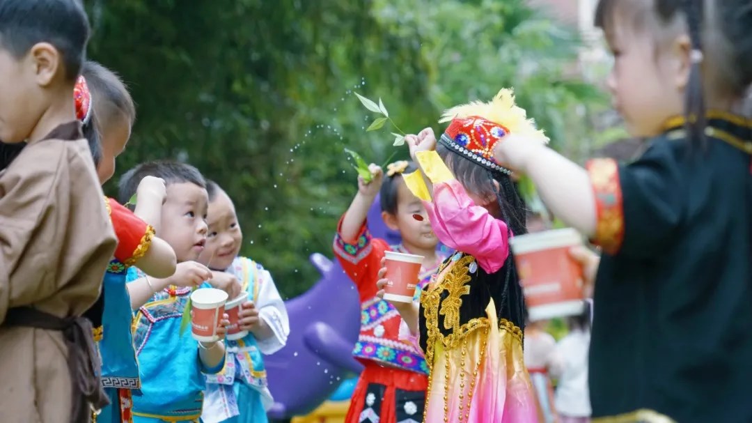 洛陽東方外國語幼兒園獻禮建黨一百年暨六一民族大聯(lián)歡活動