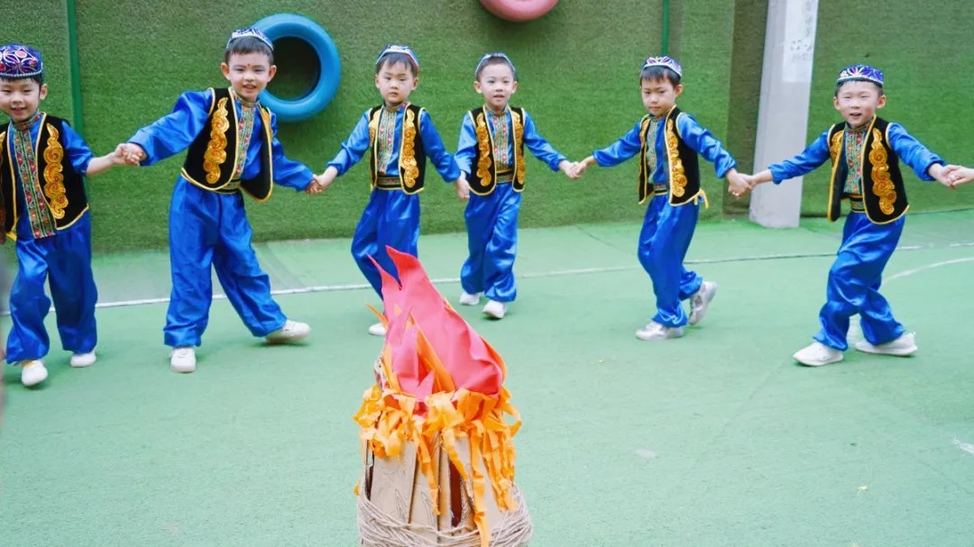 洛陽東方外國語幼兒園獻禮建黨一百年暨六一民族大聯(lián)歡活動