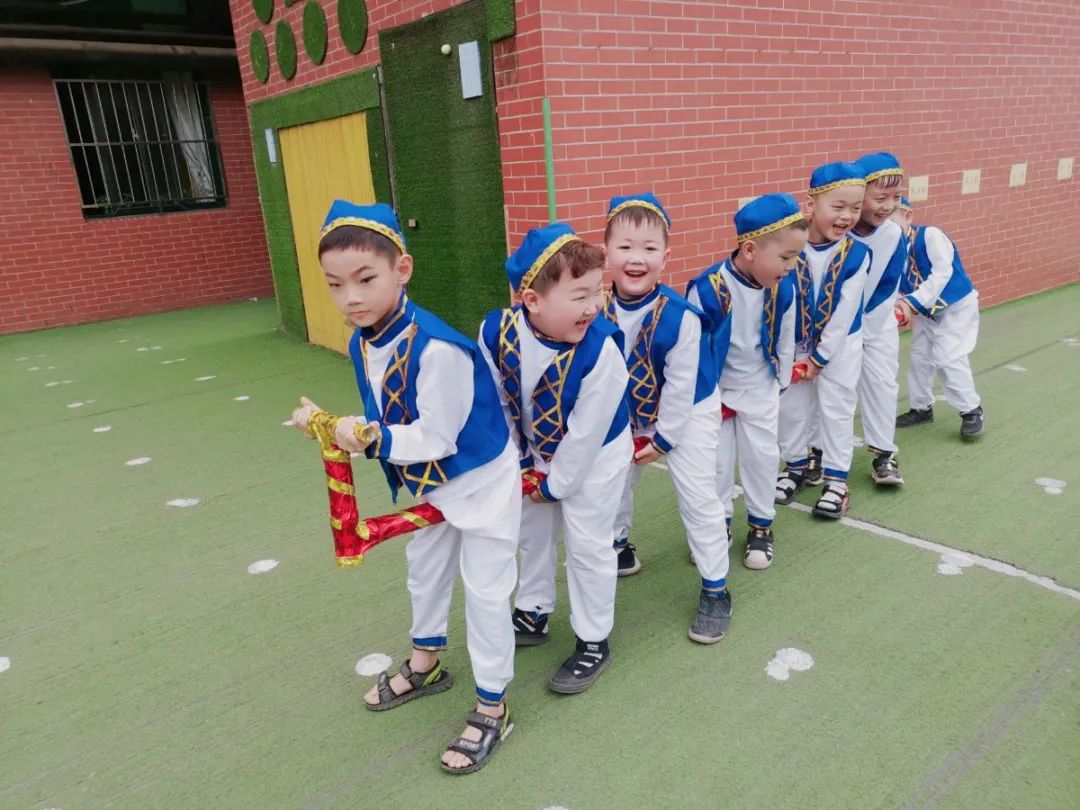 洛陽東方外國語幼兒園獻禮建黨一百年暨六一民族大聯(lián)歡活動