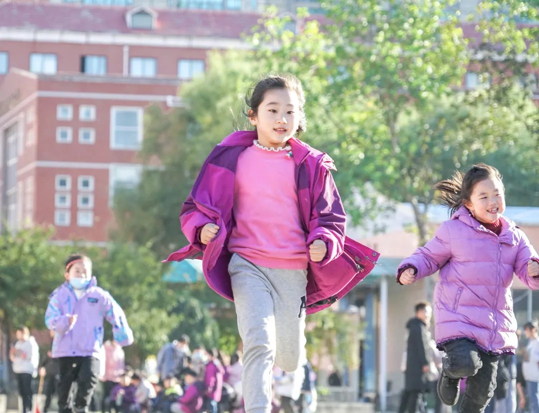 運動綻放光彩，健康伴我成長丨洛陽東外小學(xué)部體質(zhì)健康達(dá)標(biāo)運動會