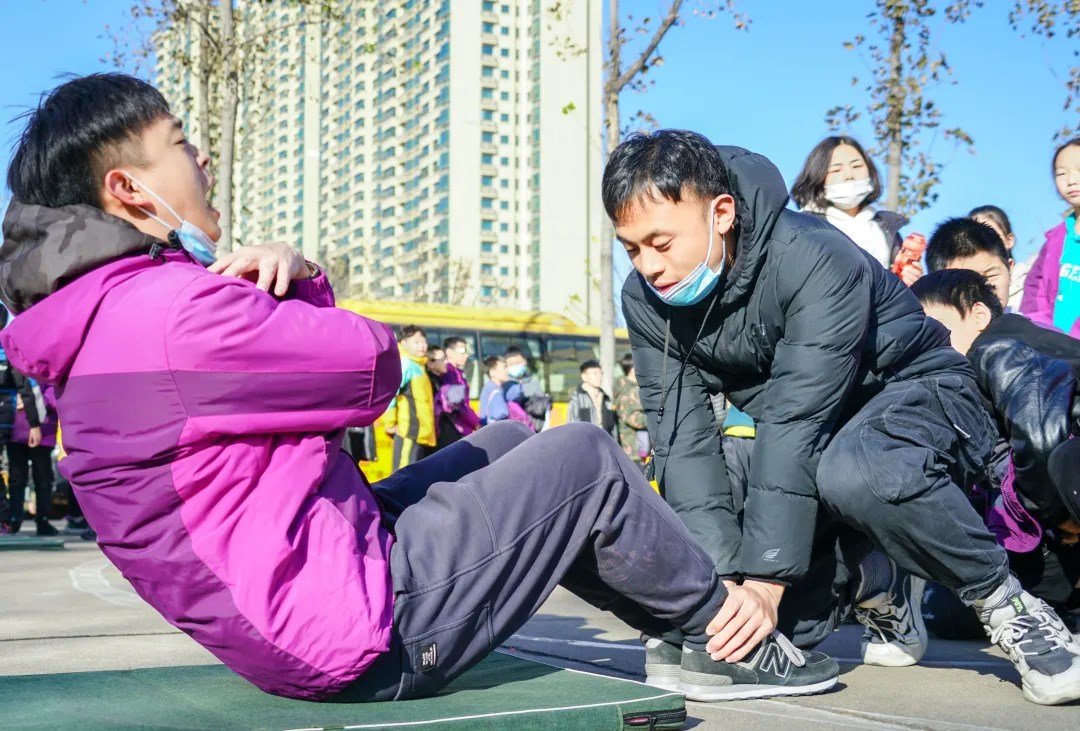 運動綻放光彩，健康伴我成長丨洛陽東外小學(xué)部體質(zhì)健康達(dá)標(biāo)運動會