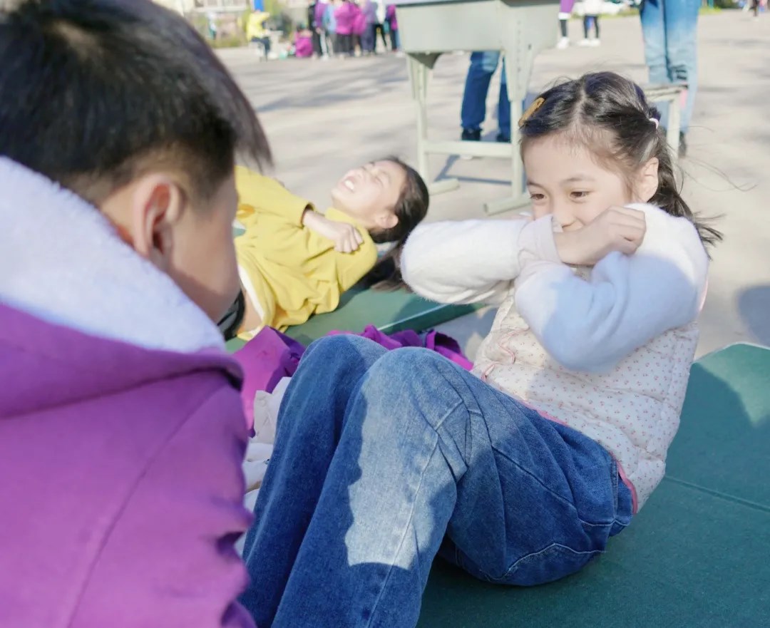 運動綻放光彩，健康伴我成長丨洛陽東外小學(xué)部體質(zhì)健康達(dá)標(biāo)運動會